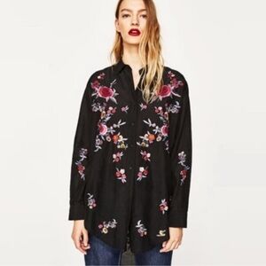Zara Black Oversized Embroidered Floral Top
